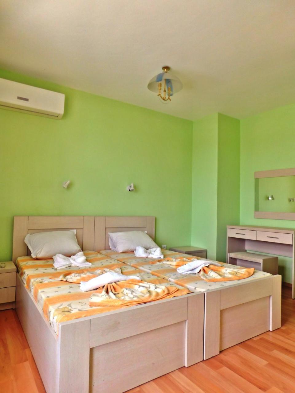 Darius Hstl Hotel Sunny Beach Exterior photo